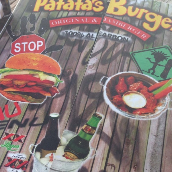 Foto tomada en Patata&#39;s Burger  por Beno M. el 1/20/2014