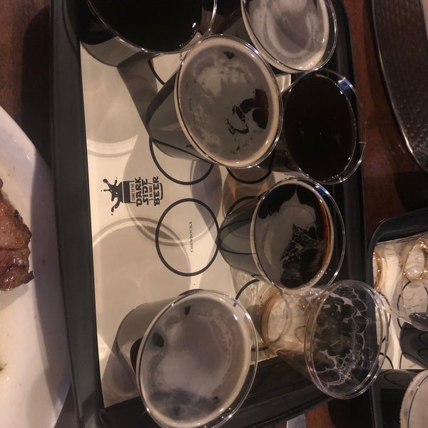 Foto tomada en Iron Hill Brewery &amp; Restaurant  por Michael el 12/21/2019