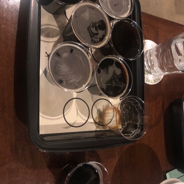 Foto diambil di Iron Hill Brewery &amp; Restaurant oleh Michael pada 12/21/2019