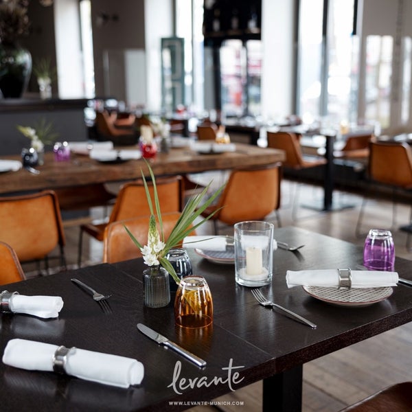 Foto diambil di Levante - Mezze Bar &amp; Restaurant oleh Levante - Mezze Bar &amp; Restaurant pada 11/24/2020