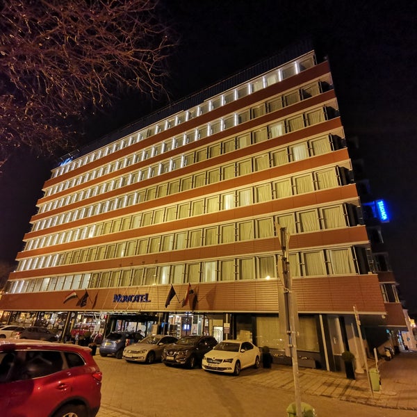 Photo taken at Novotel Budapest Danube by Mihaly T. on 3/23/2019