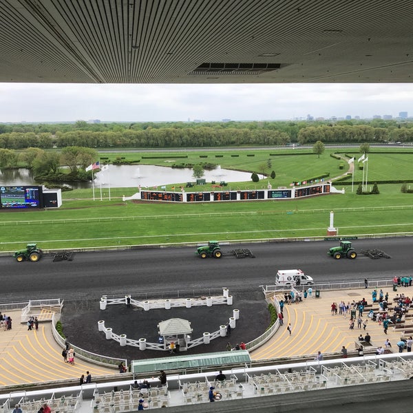 5/19/2018 tarihinde Michael S.ziyaretçi tarafından Arlington International Racecourse'de çekilen fotoğraf