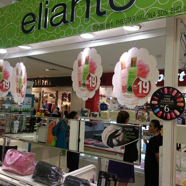 Photos At Elianto Wangsa Walk Mall