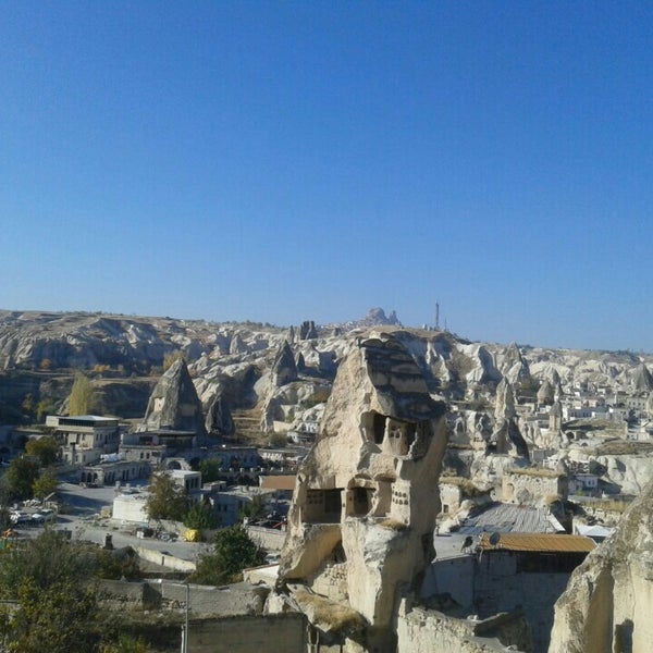 Photo prise au Anatolian Cave Hotel par Serkan D. le11/14/2015