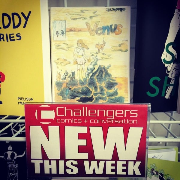 รูปภาพถ่ายที่ Challengers Comics โดย Patrick B. เมื่อ 8/1/2014