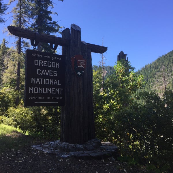 Das Foto wurde bei Oregon Caves National Monument von Wednesday T. am 7/7/2017 aufgenommen
