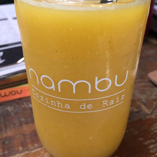 รูปภาพถ่ายที่ Nambu Cozinha de Raiz โดย Júlia C. เมื่อ 8/28/2016