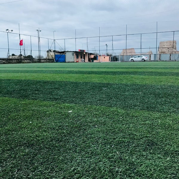 altinay spor tesisleri futbol sahasi