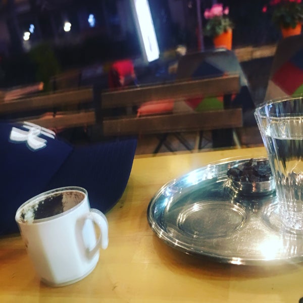 Foto tirada no(a) Vagabond Coffee Bar por Cengiz G. em 11/18/2018