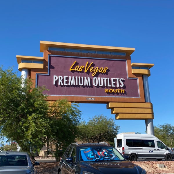 Las Vegas South Premium Outlets shopping plan  Premium outlets, Las vegas, Las  vegas outlet