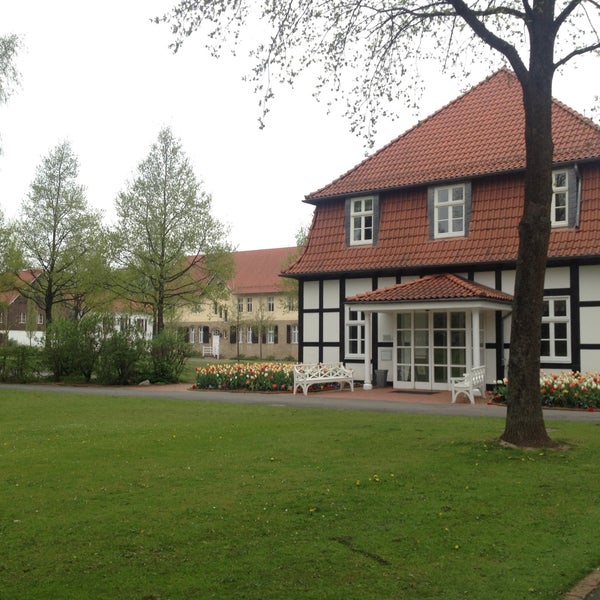 รูปภาพถ่ายที่ Gräflicher Park Health &amp; Balance Resort โดย Uncle Bo เมื่อ 5/7/2013