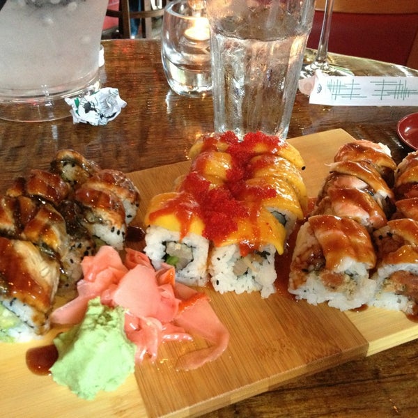 Really good fresh sushi. Have plenty if water for the Firecracker roll!!