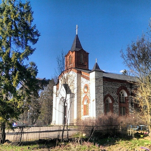 Губаницы кирха орган