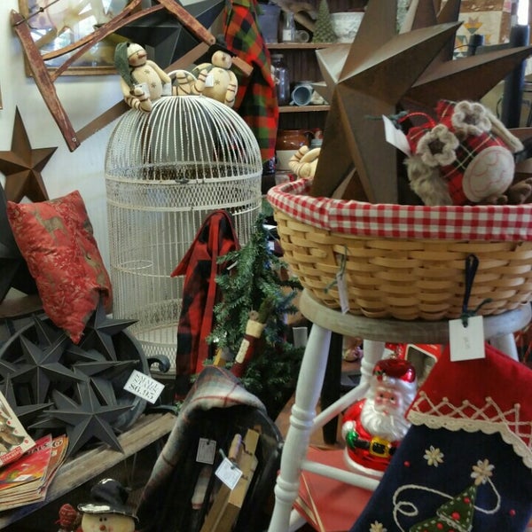 Photos At Pole Barn Primitives Antique Shop In Mesa
