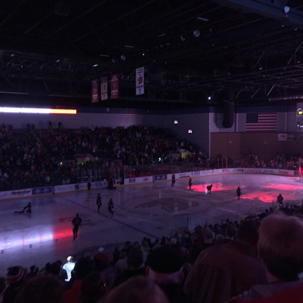 Photo taken at Ice Arena by Robert K. on 12/28/2014