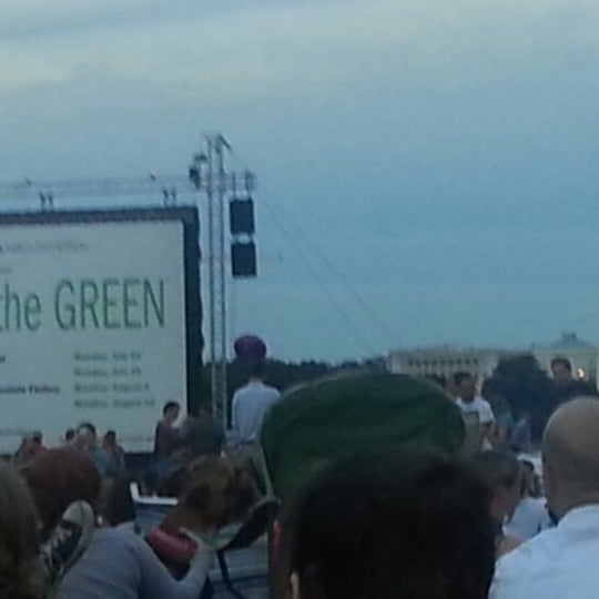 Photo taken at Screen on the Green by Caitlin H. on 8/6/2013