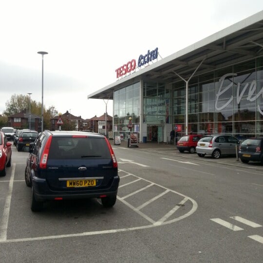 Tesco Extra Failsworth West Ashton Rd W