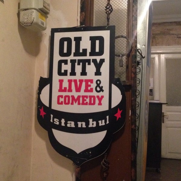 Foto scattata a Old City Comedy Club da İrem Ü. il 4/30/2014