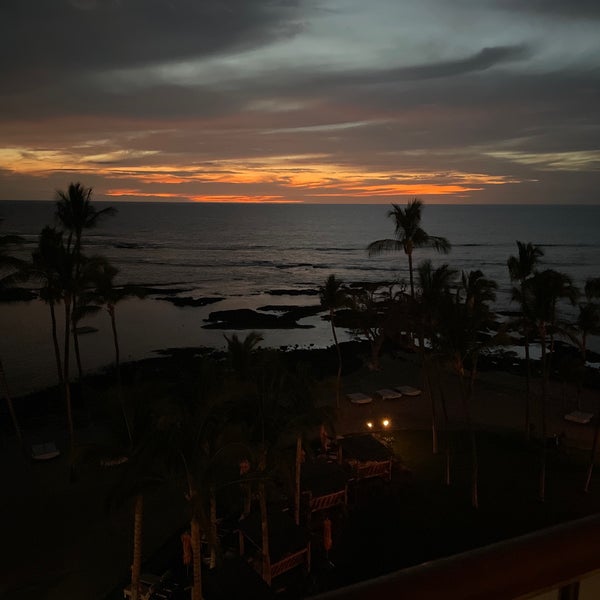 รูปภาพถ่ายที่ Mauna Lani, Auberge Resorts Collection โดย Hollis M. เมื่อ 4/28/2022