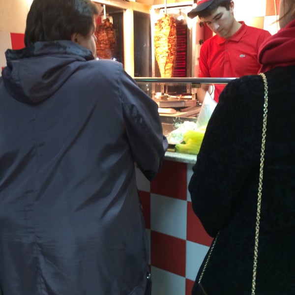 шаурма чехов. шаурма 5 звезд. шаурмист подольск. шаурма 5 звезд серпухов. шаурма 5 звезд подольск рынок.