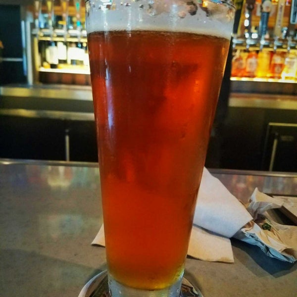Photo taken at BJ&#39;s Restaurant &amp; Brewhouse by Andrew S. on 9/19/2017