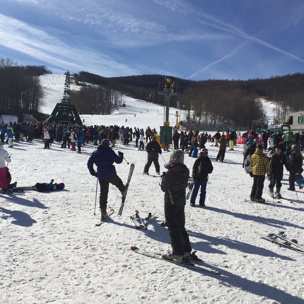 Das Foto wurde bei Whitetail Ski Resort von M A. am 2/4/2017 aufgenommen