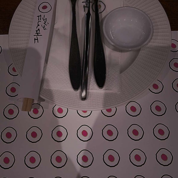 Foto diambil di Fushi Sushi oleh Waleed A. pada 2/14/2023