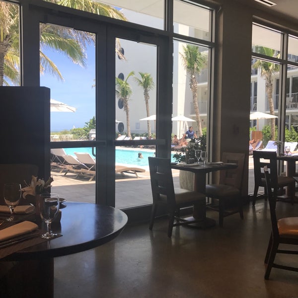 Das Foto wurde bei Costa d&#39;Este Beach Resort &amp; Spa von Aristides M. am 6/22/2017 aufgenommen