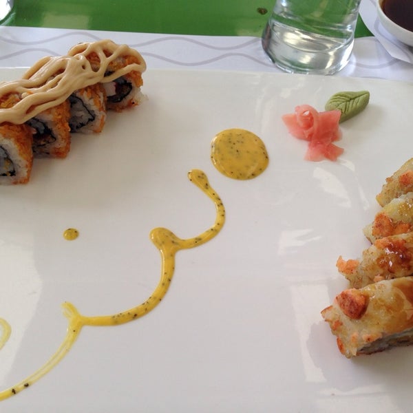 11/1/2013 tarihinde Fernanda V.ziyaretçi tarafından Banzai Sushi Asian Cuisine'de çekilen fotoğraf