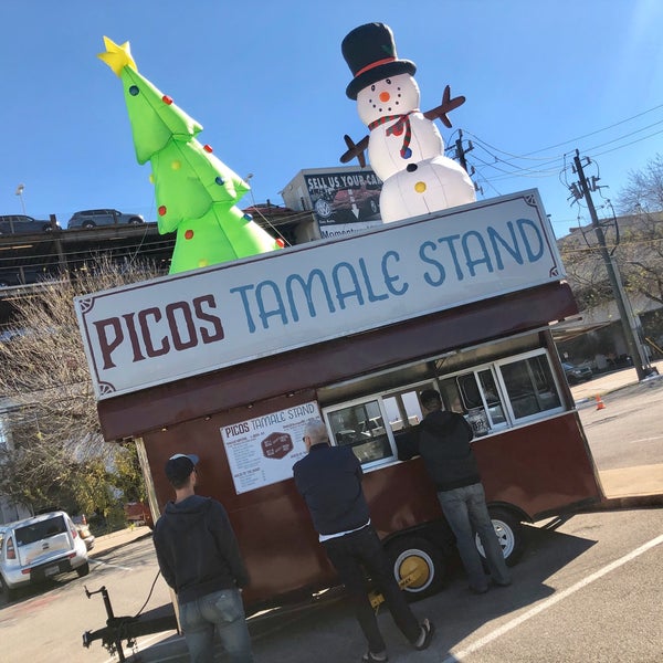 รูปภาพถ่ายที่ Picos Restaurant โดย Jay A. เมื่อ 12/24/2019