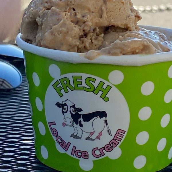 Foto scattata a Fresh Local Ice Cream da Arthur B. il 5/17/2022