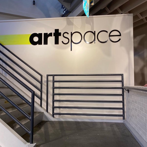 Das Foto wurde bei Artspace Visual Arts Center von Arthur B. am 10/7/2022 aufgenommen