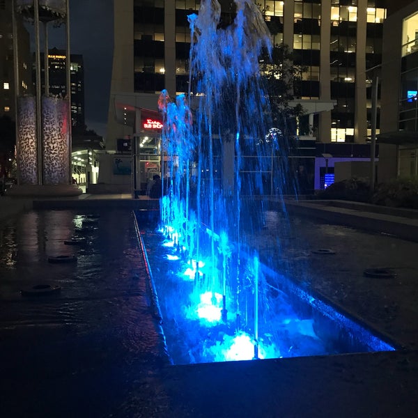 Foto diambil di City Plaza oleh Arthur B. pada 9/26/2017
