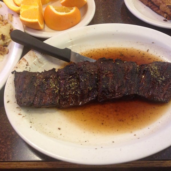 Photo taken at Sanders Restaurant by William B. on 3/9/2014
