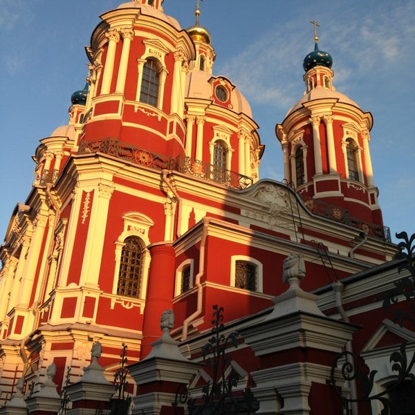 Храмы у метро третьяковская