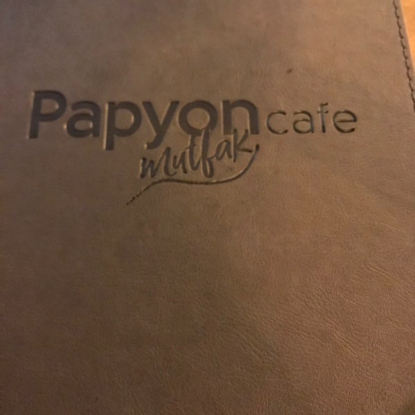 Foto tirada no(a) Papyon Cafe por Kazım B. em 1/20/2020