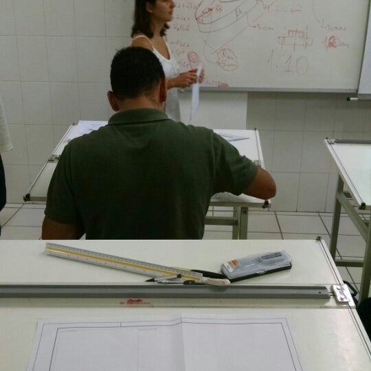Das Foto wurde bei Faculdade ÁREA1 von Willian P. am 9/13/2014 aufgenommen