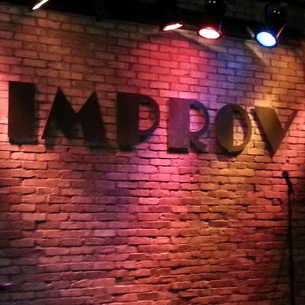 Photo taken at Improv Comedy Club by Johnnie B. on 10/18/2013