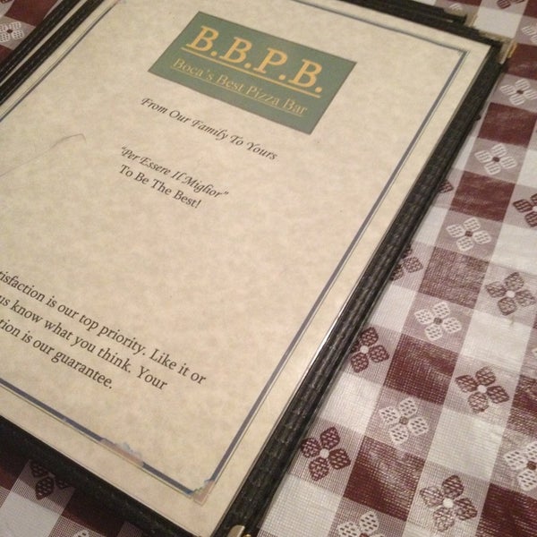 1/30/2013 tarihinde Carolinaziyaretçi tarafından Boca&#39;s Best Pizza Bar'de çekilen fotoğraf