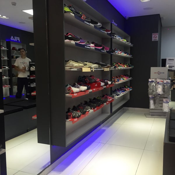 loja de tenis boulevard