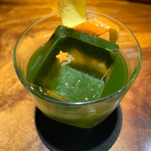 Bar Leather Apron Cocktail Bar in Honolulu