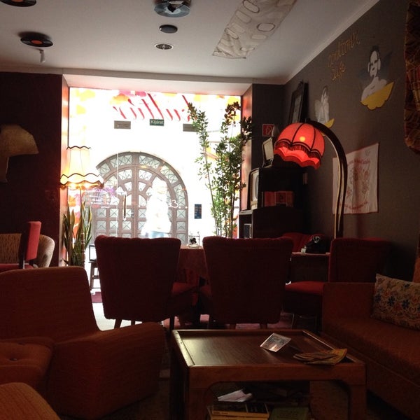 11/29/2014에 Brigitta S.님이 Cooltour Café에서 찍은 사진