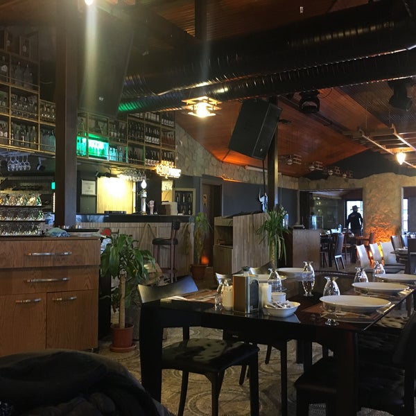 Photo prise au ST. Senator Restaurant par TC Tülay Ç. le11/26/2016