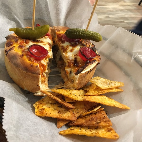 4/20/2019にG.BurcuがDear Pizza Homemadeで撮った写真