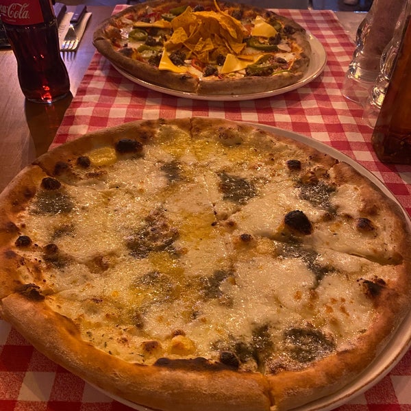 10/3/2020 tarihinde G.Burcuziyaretçi tarafından Double Zero Pizzeria'de çekilen fotoğraf