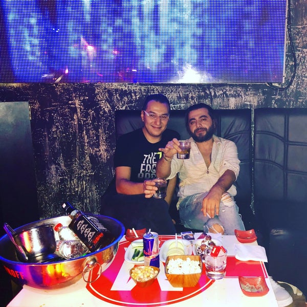 Photo taken at Club Moda Taksim by Dj OZAN SOUND LIFE on 8/20/2019