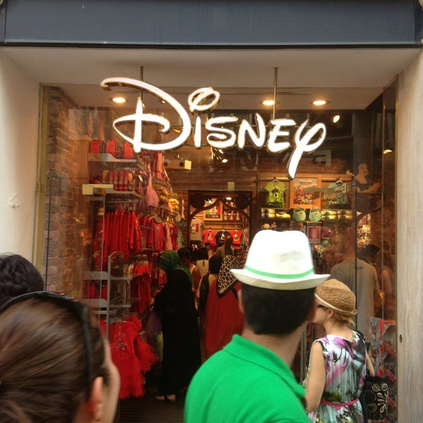 Disney Store San Marco 10 tips