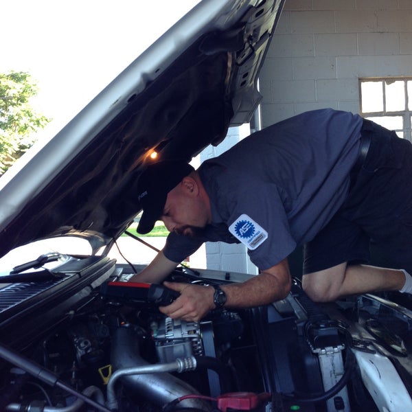 AAMCO Transmissions & Total Car Care Louisville, KY