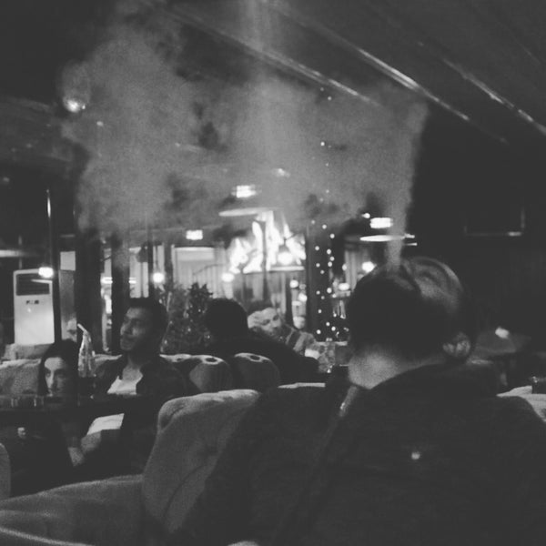 12/16/2021に𝓑𝓤𝓡𝓐𝓚 .がİnfinity Loungeで撮った写真