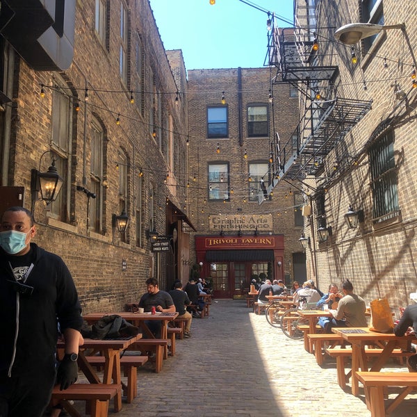 The Allis West Town Chicago, IL